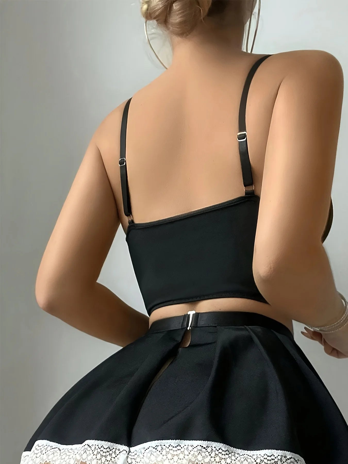 90-Set Cameriera Sexy Glamour per Giochi di Ruolo Esclusivi