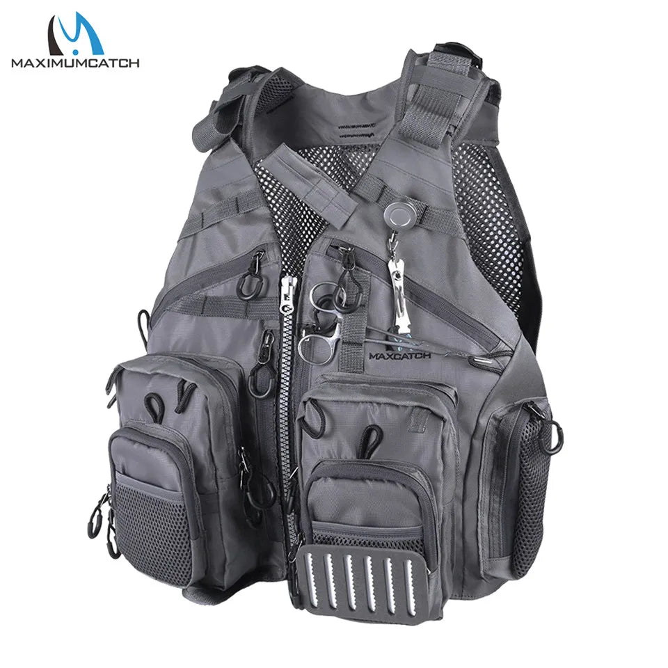 24-Multi-pocket vest backpack suitable for hunting fishing.