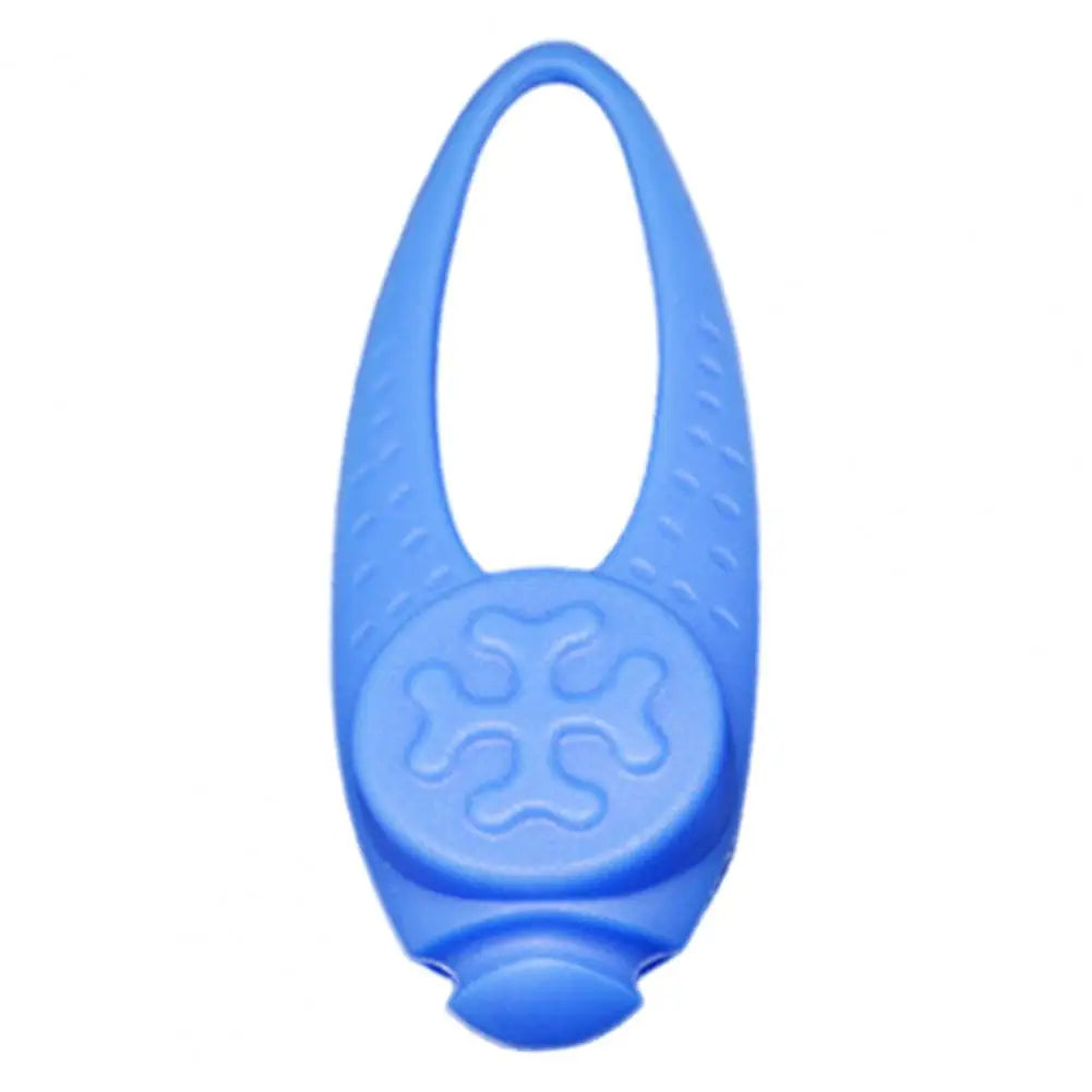 05-LED safety pendant with 3 lighting modes for dog visibility at night.