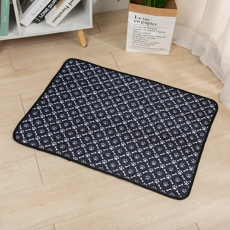 18-Washable Absorbent Mat for Dogs.